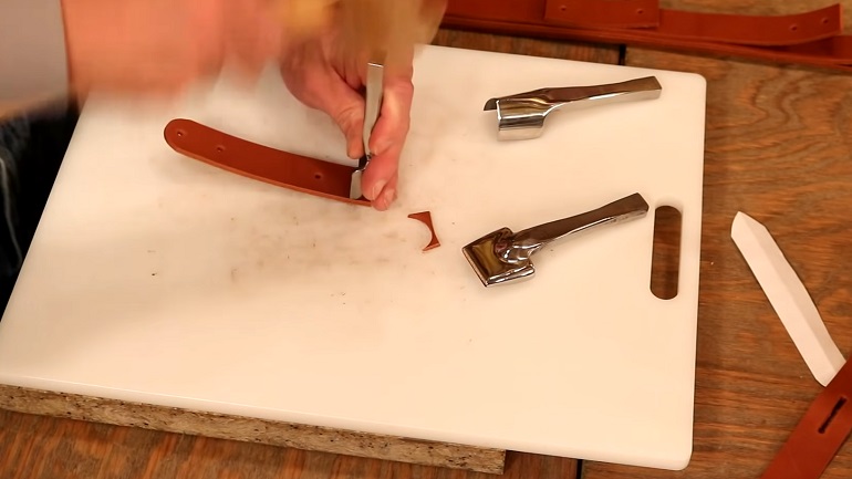 How To Make A Leather Dog Collar - All You Need To Know