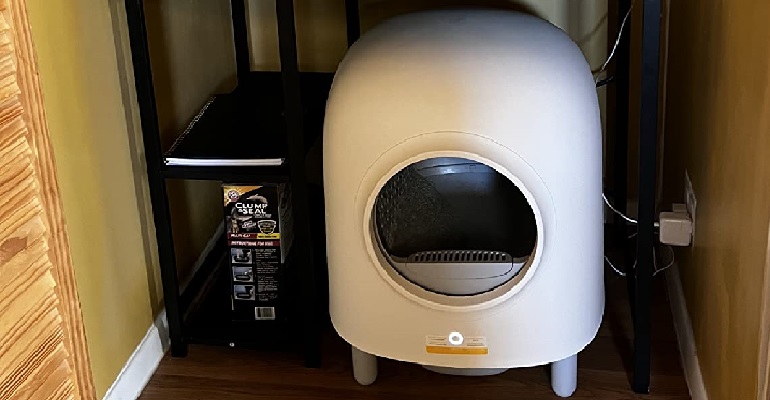 robot litter box