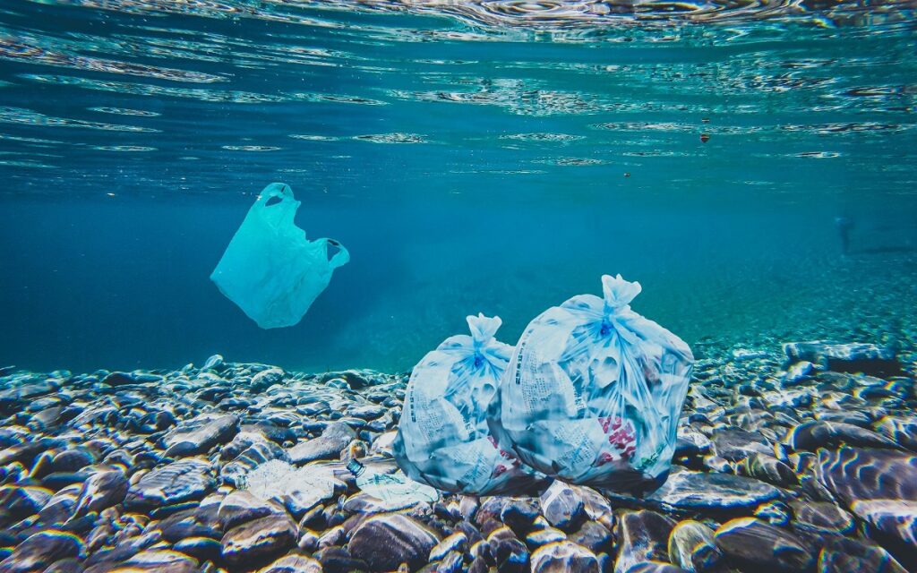 plastic polluted oceans around the world