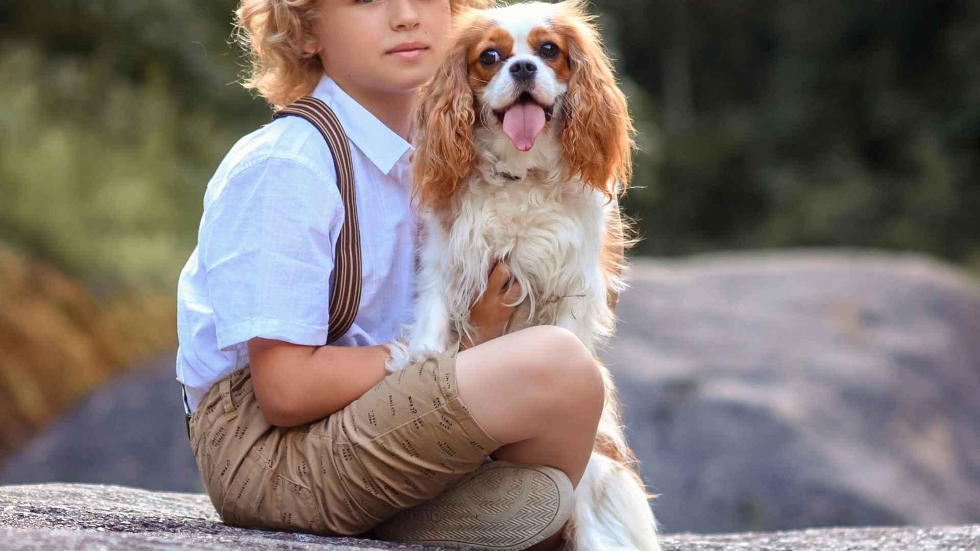 7 Happiest Dog Breeds Great For Kids